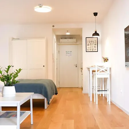 Gita Garden Apartment