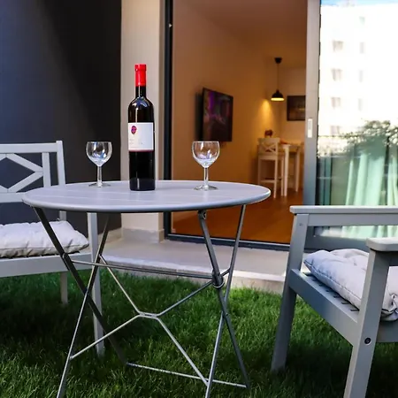 Apartamento Gita Garden